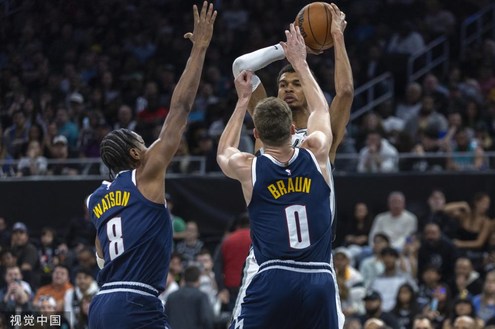 根據沃恩的 根據沃恩的