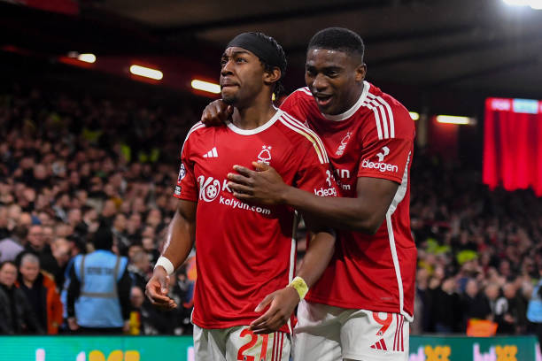 媒體和球迷 媒體和球迷