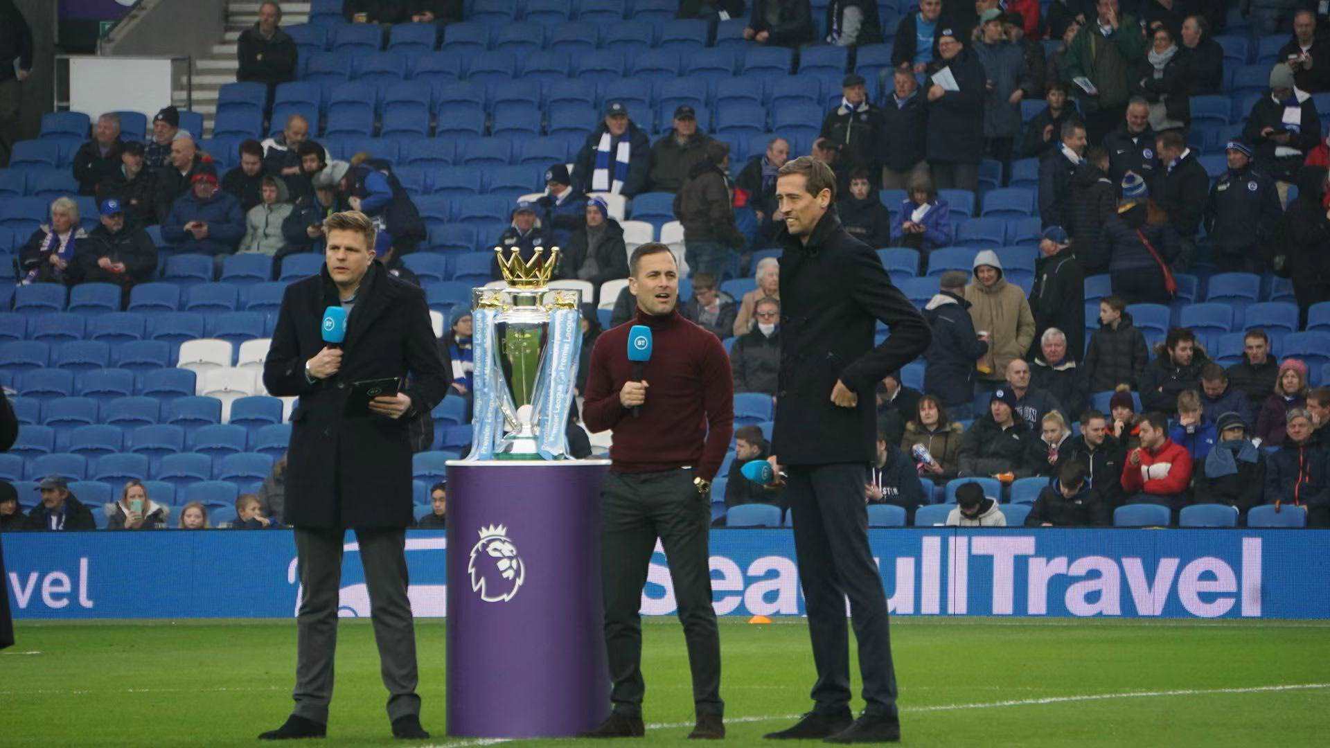 中展现出了 中展现出了