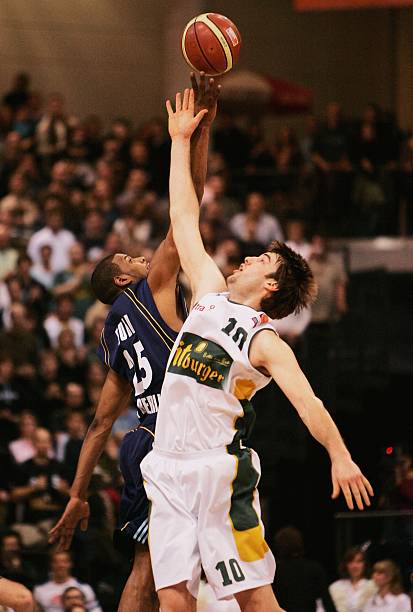 边路突破 边路突破