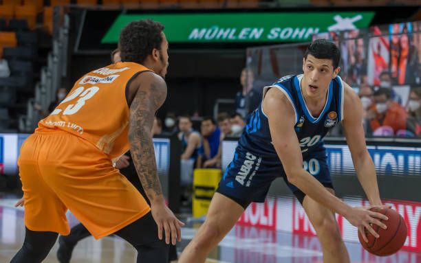 方面的全面 方面的全面